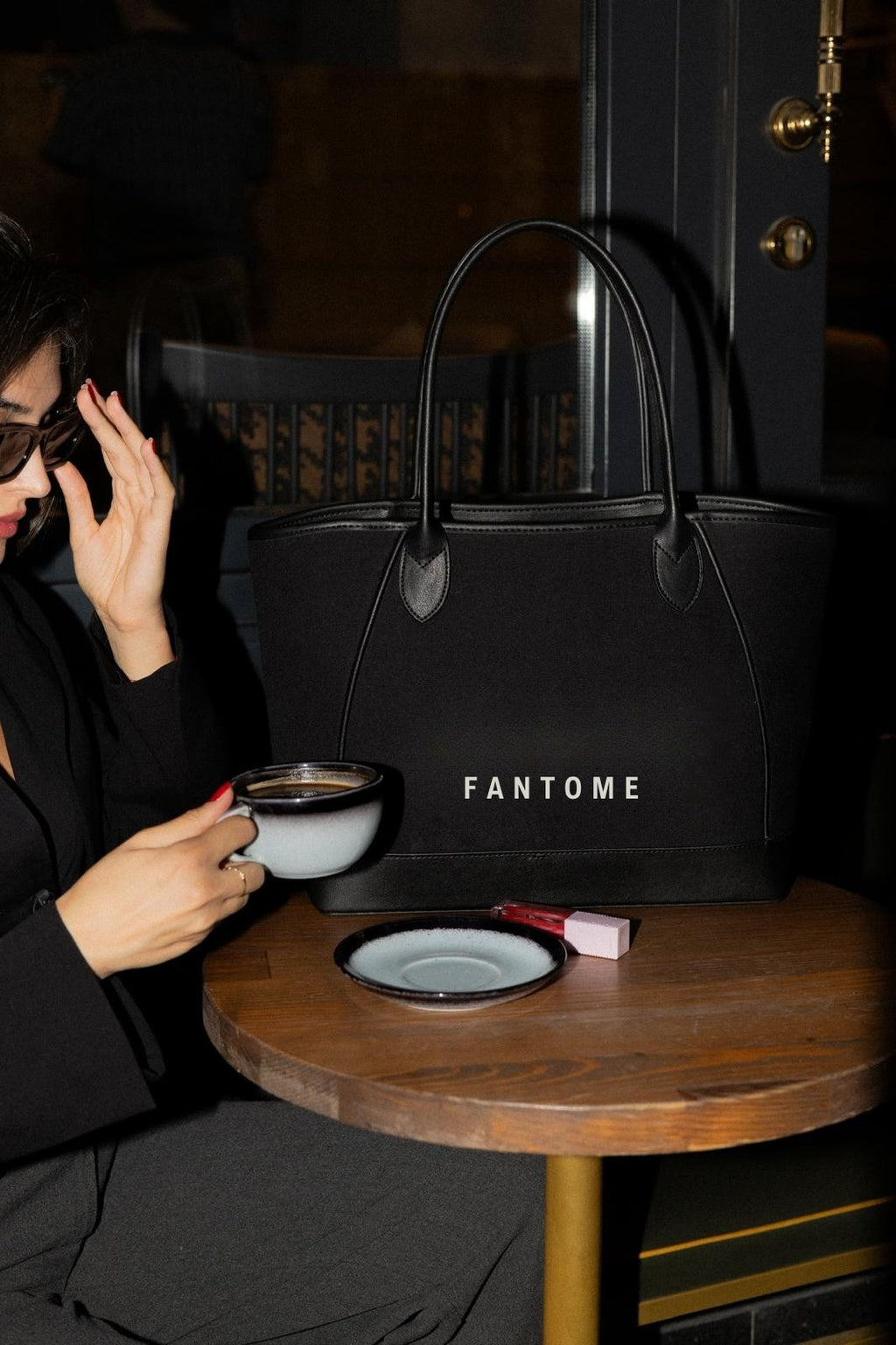 URBAN BLACK TOTE BAG